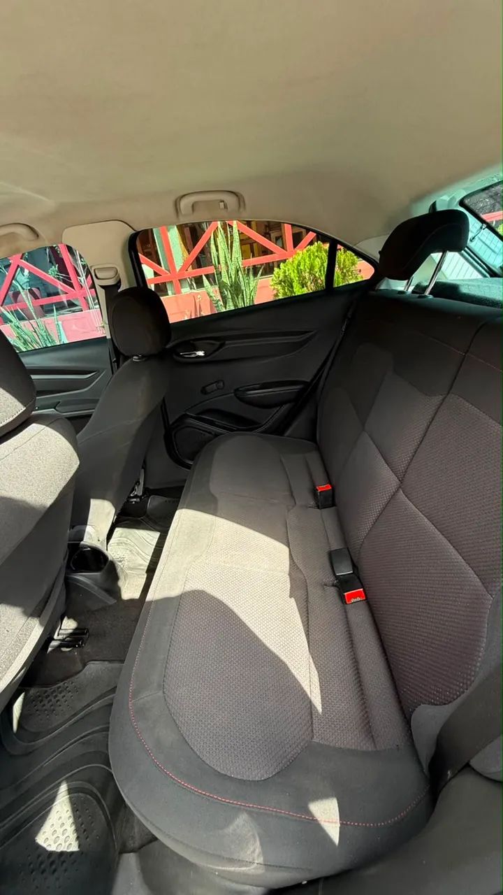 Chevrolet Onix ONIX HATCH LT 1.4 8V FlexPower 5p Mec. 2015