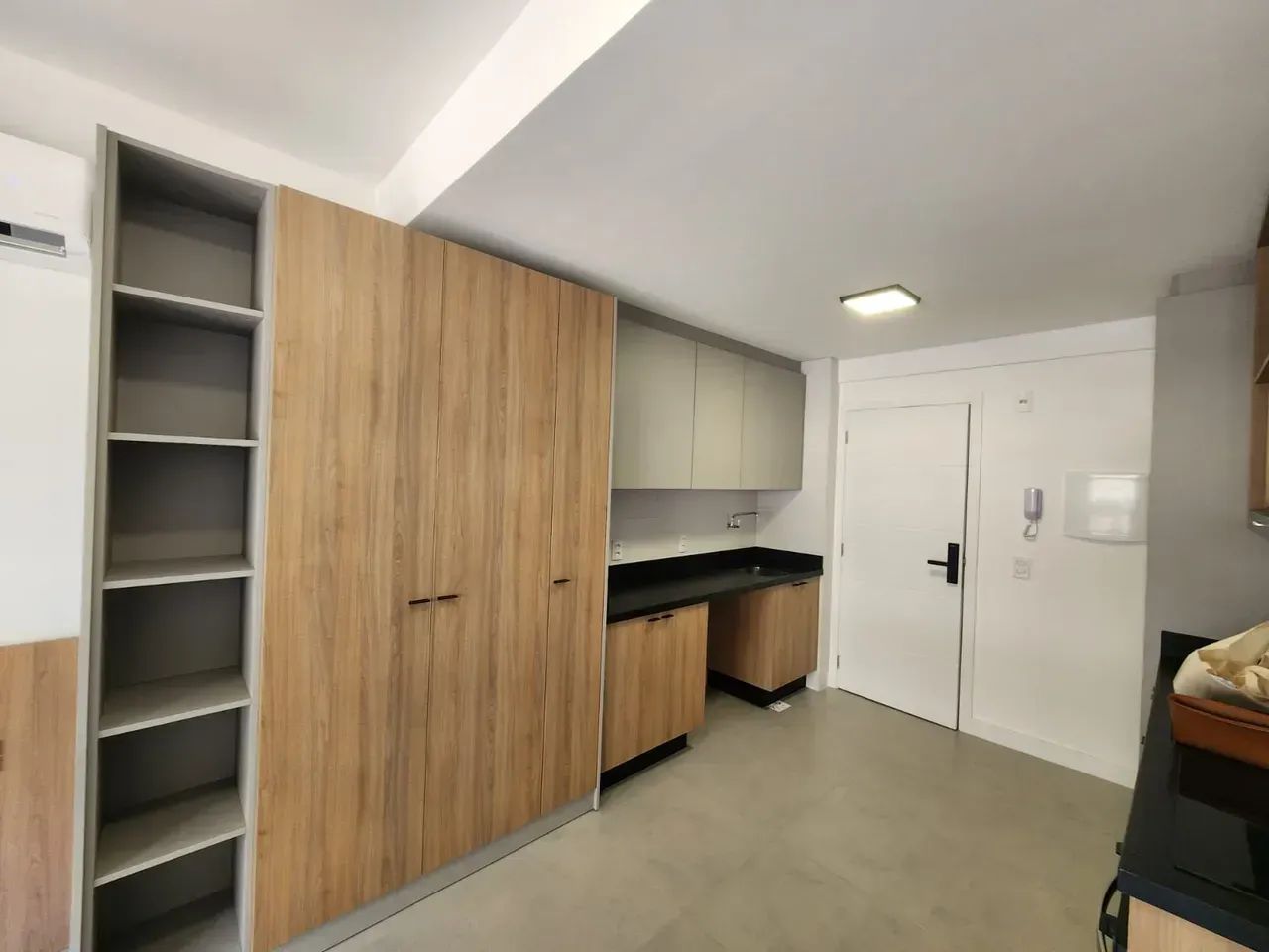Apartamento Studio semi mobiliado ao lado do Pátio MIlano - Foto 2