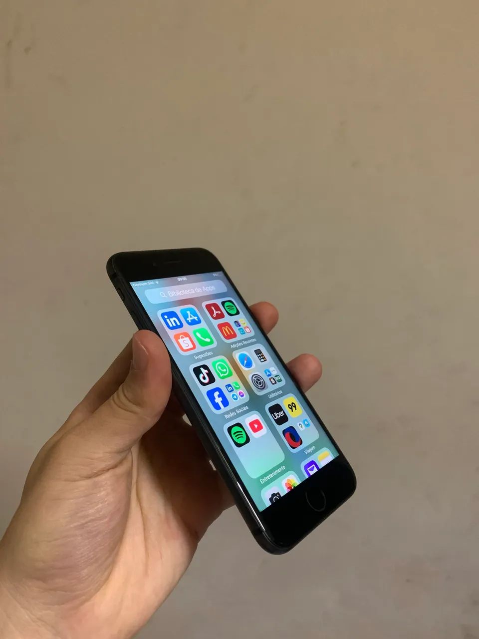 Iphone 8 único dono com caixa e nota fiscal  - Foto 2