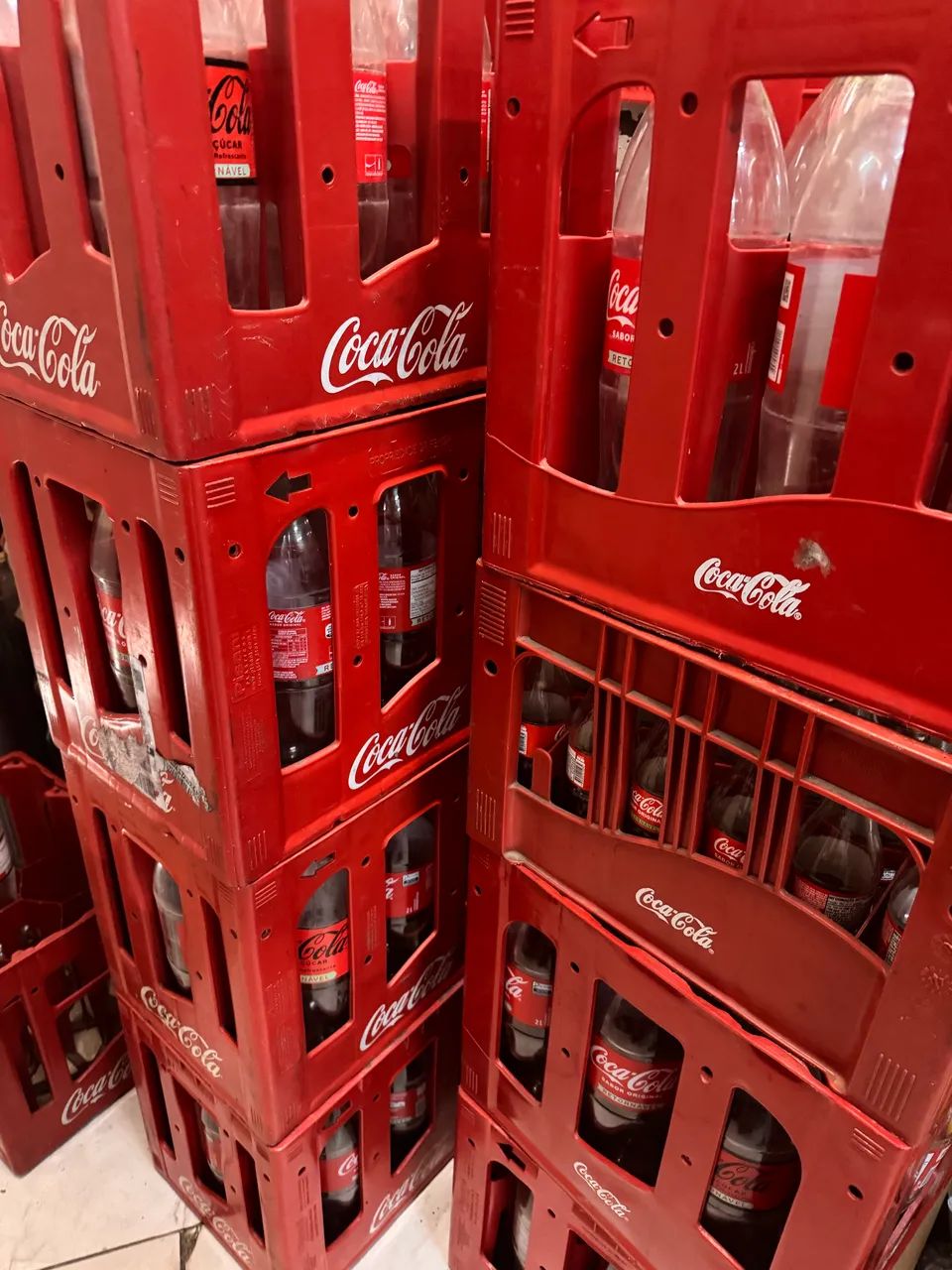 Caixa de coca e fritadeira elétrica  - Foto 3