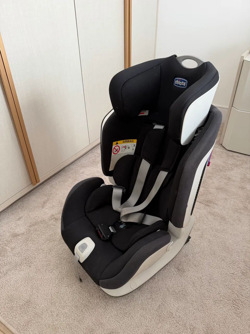 Cadeirinha de carro Chico com isofix - Foto 3