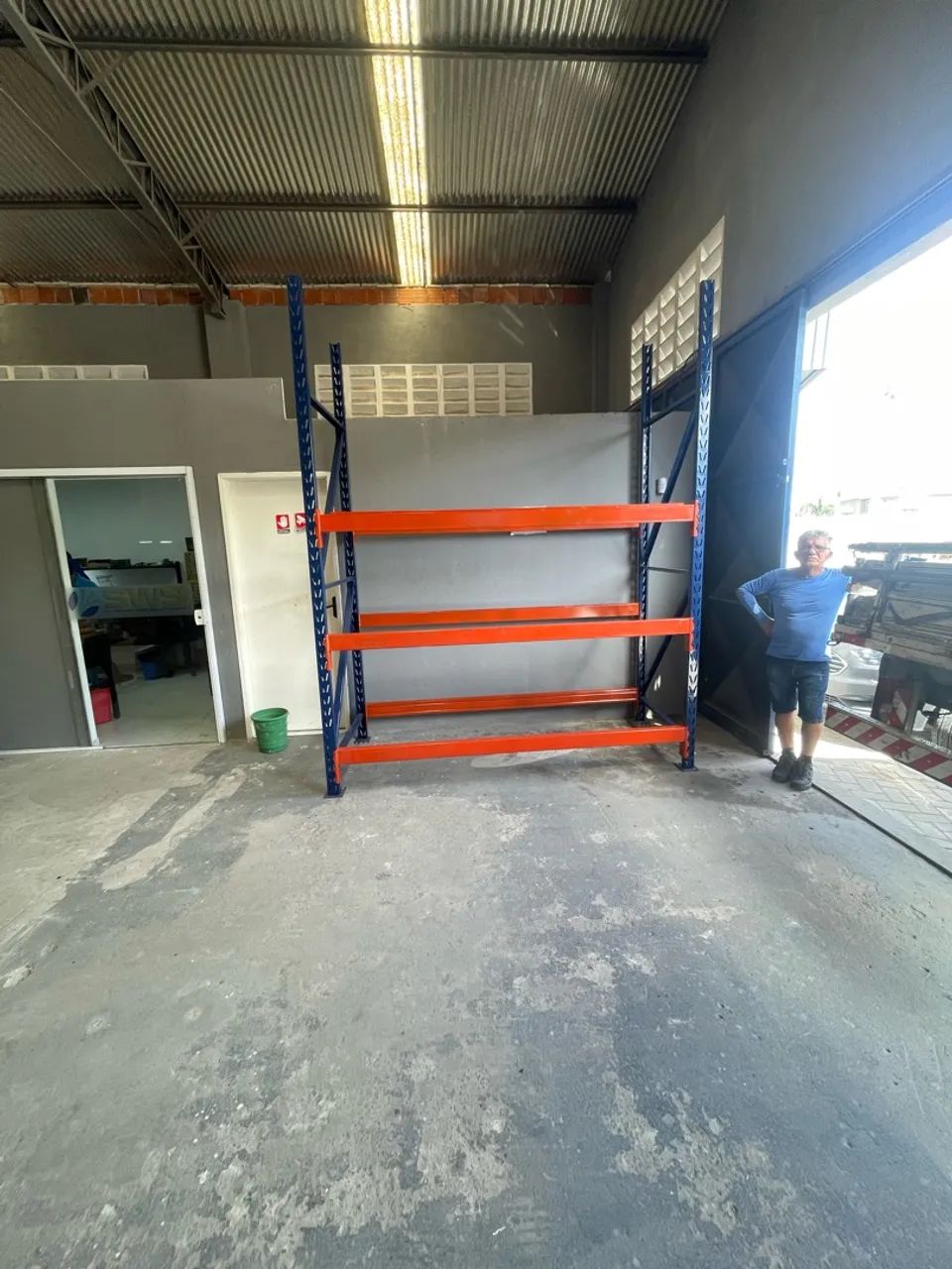 Vendo Porta Pallet, longarinas e montantes! 