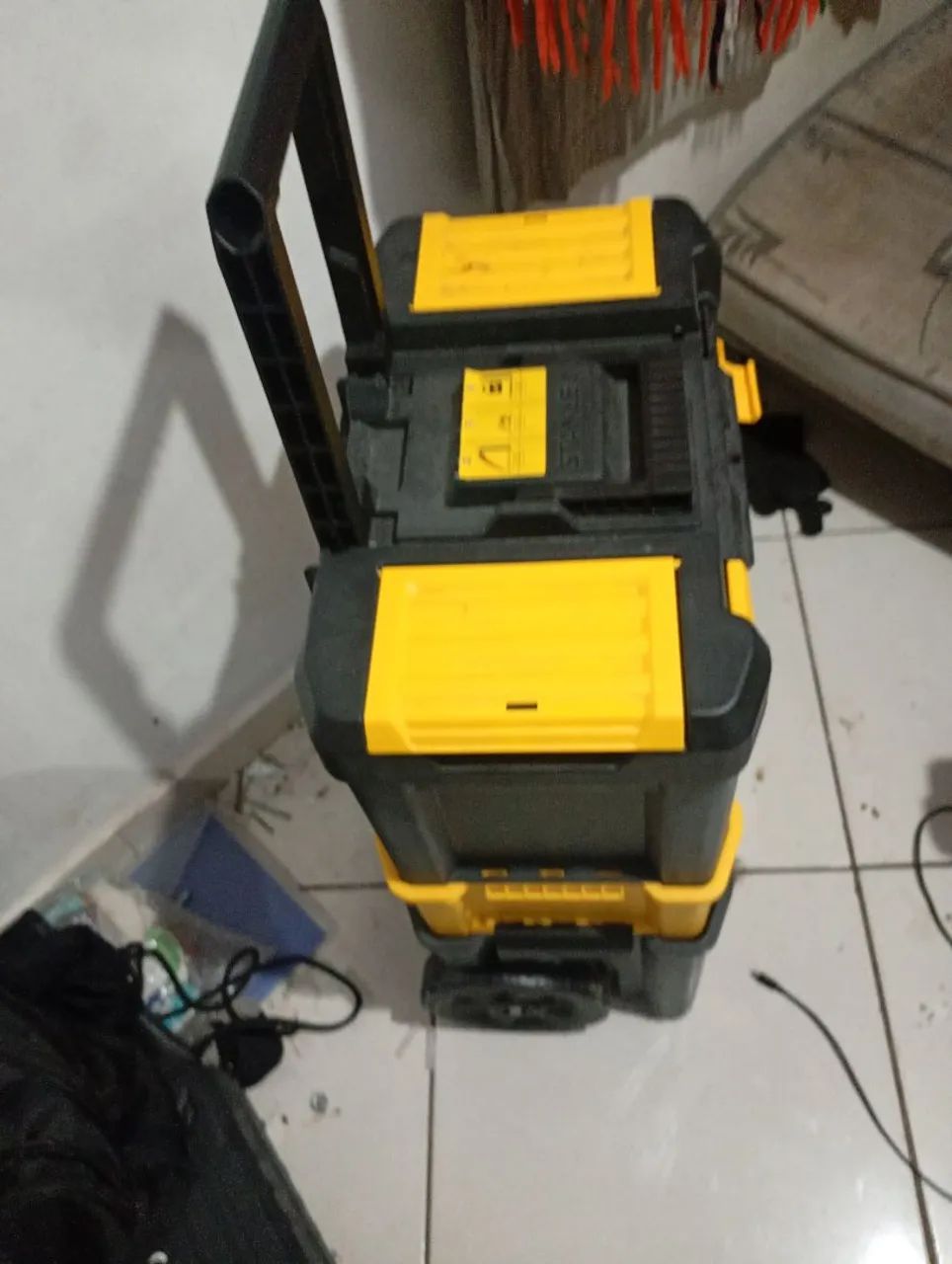 Caixa de Ferramentas Stanley 3 em 1 com Rodas - Estado de Nova - Foto 5