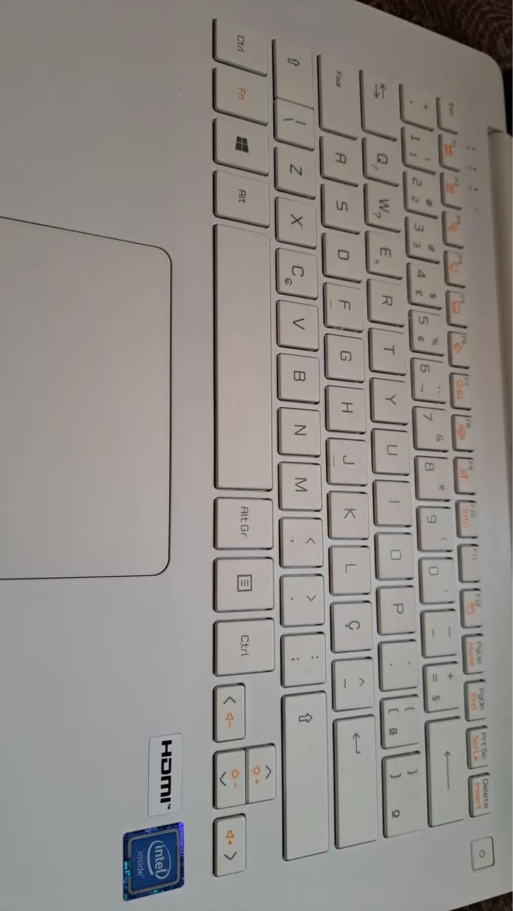 Notebook Ultra Slim com display de 14 polegadas HD LED LCD é super leve. - Foto 4
