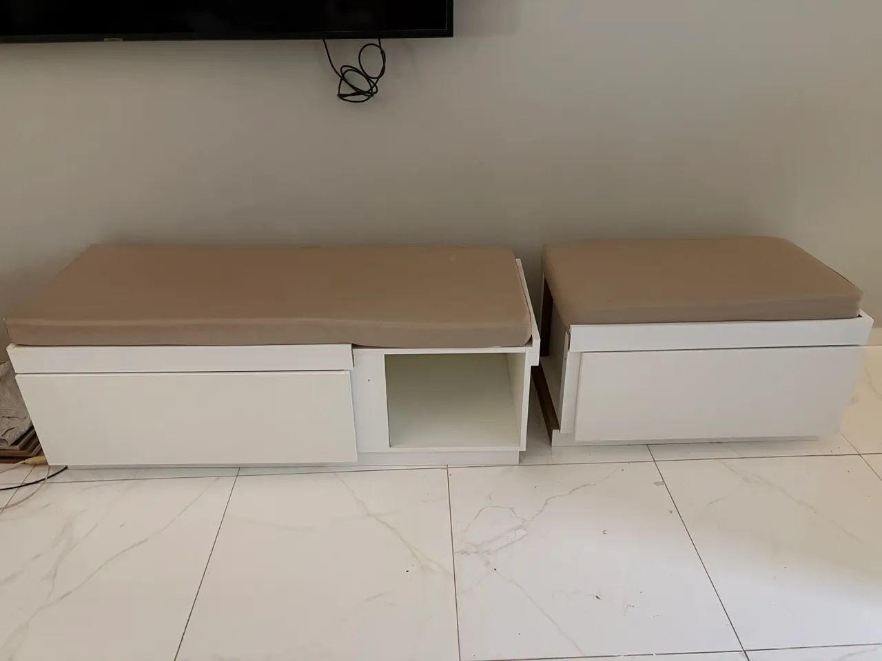 Bancos com armazenamento 