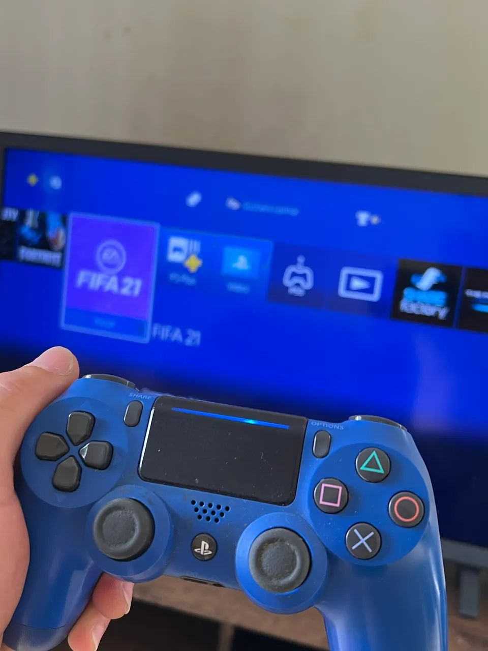 PS4 1TB