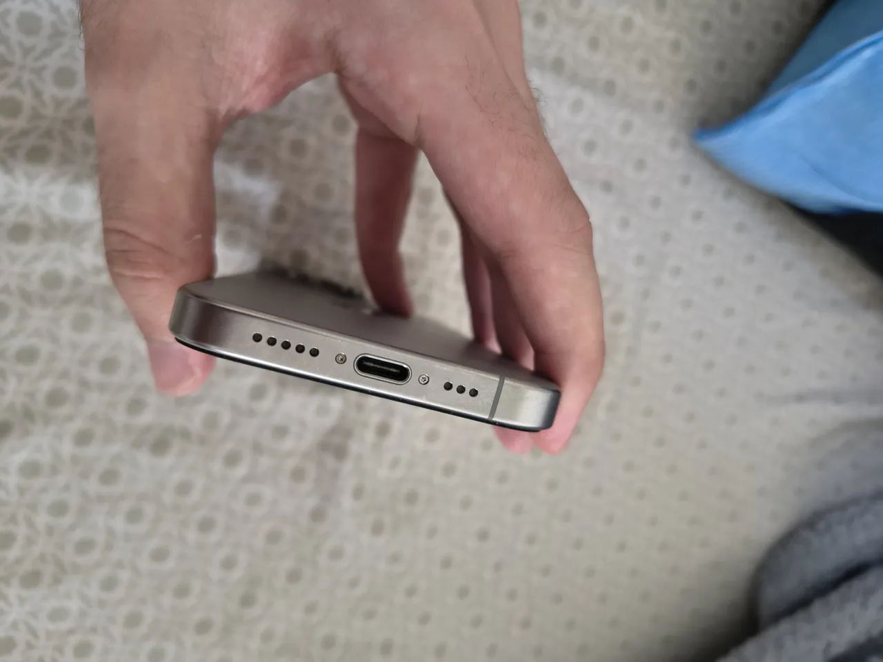iPhone 15 Pro 256 - Foto 2