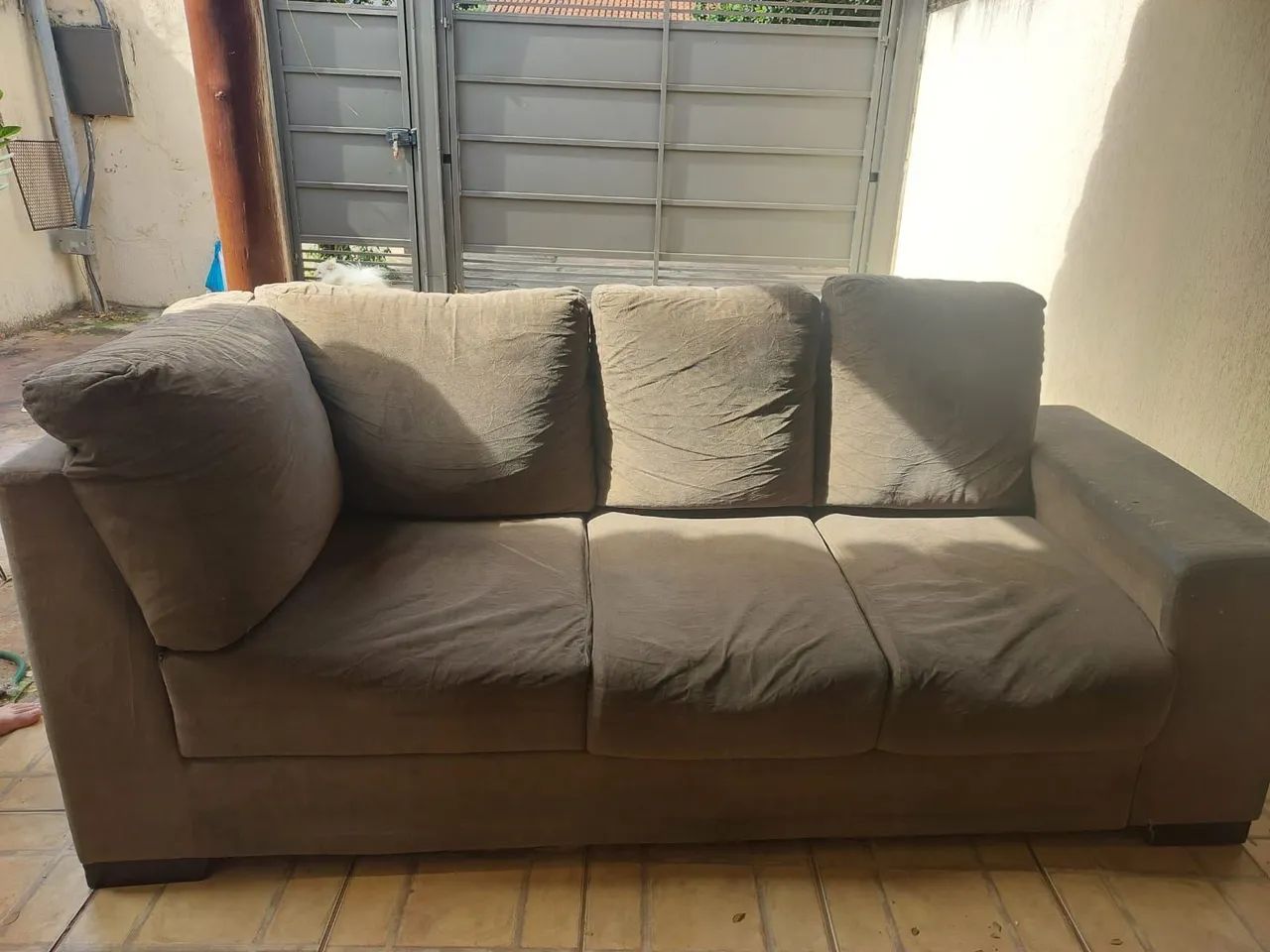 VENDO SOFÁ DE 3 LUGARES ( usado )