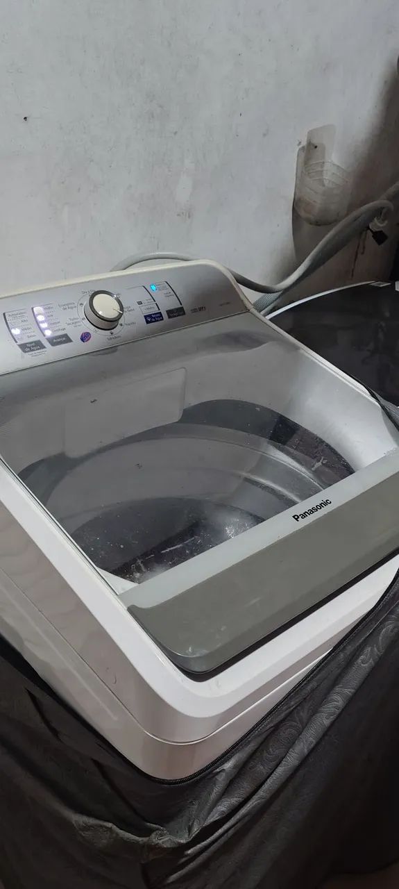 Máquina de lavar Panasonic 