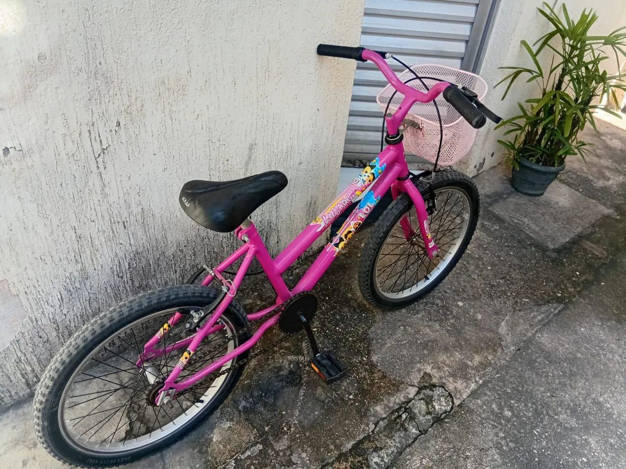 Bicicleta feminina aro 16 com certinha conservada ,  - Foto 3