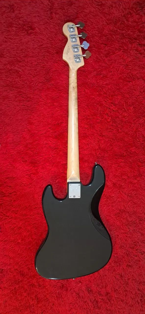 BAIXO FENDER -  JAZZ BASS - 4C - BLINDADO E REGULADO - Foto 6