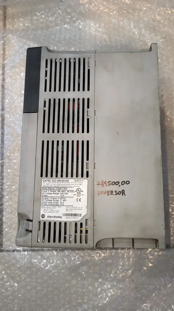 Inversor de frequencia Allen Bradley Capacidade 7,5 Hp 0-460 V  - Foto 3