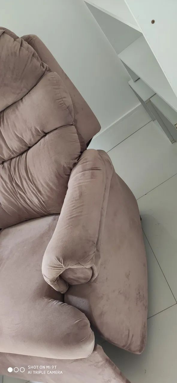 Poltrona reclinável 