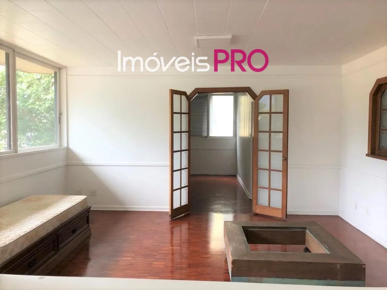 Excelente localização no Itaim Bibi com 170m² e 1 vaga.