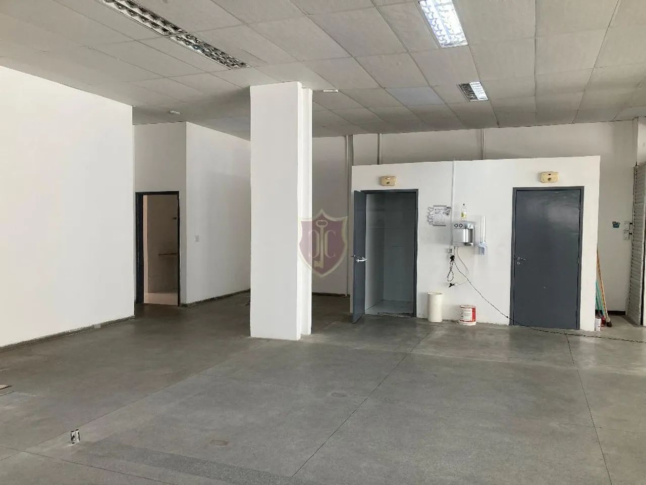 Prédio comercial com 3 pavimentos, 1.754m², no melhor do Canela! - Foto 5