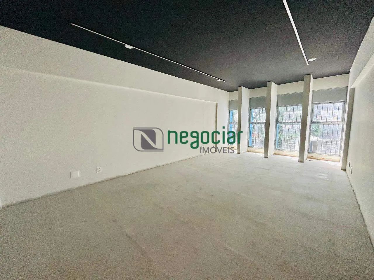 3 salas comerciais no Centro de Betim MG