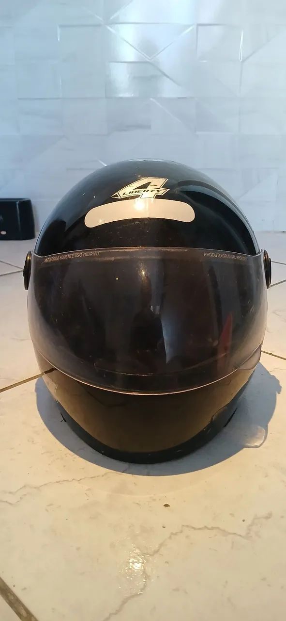 Capacete