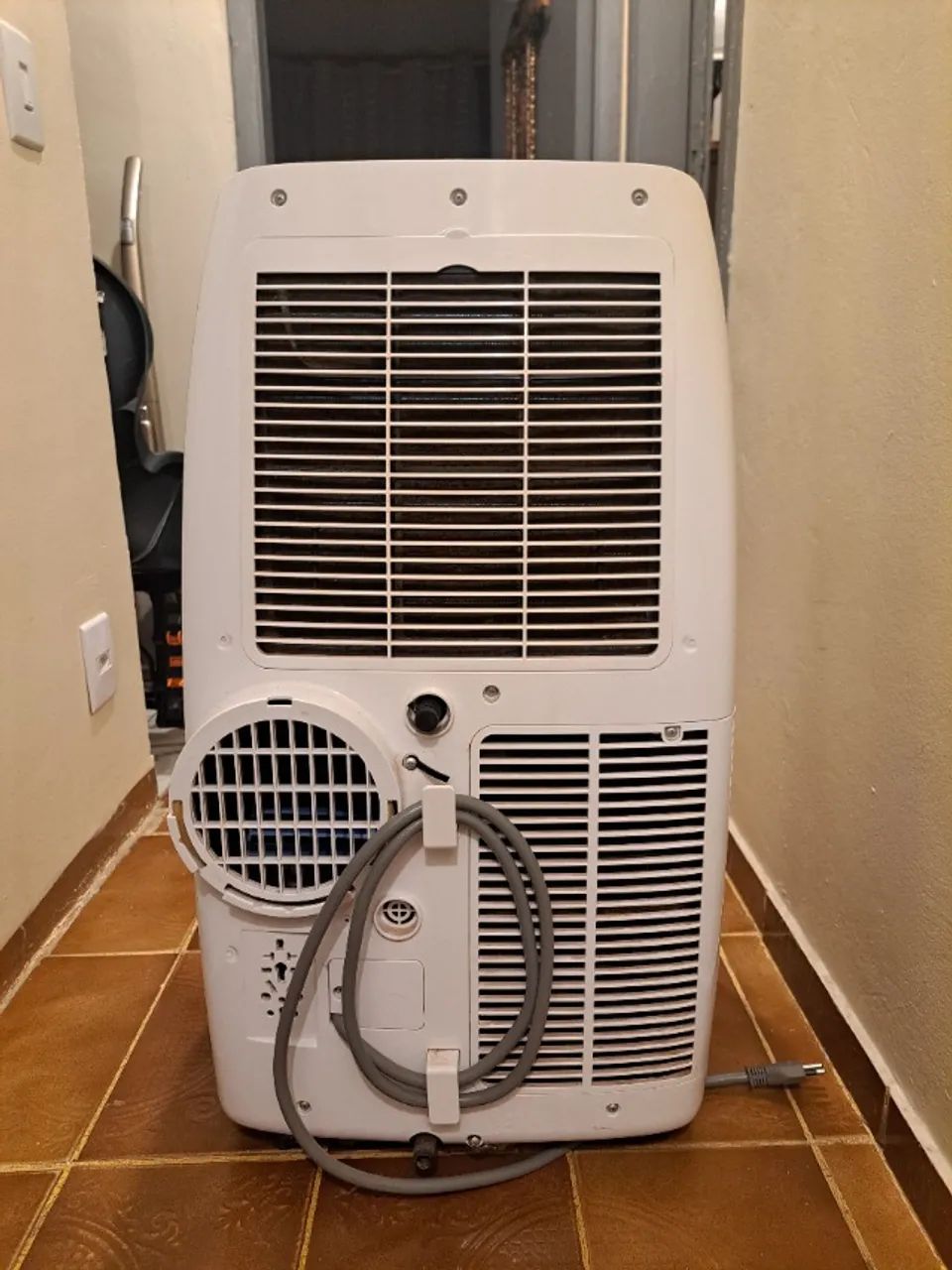 Ar-Condicionado Portátil Philco - Foto 3