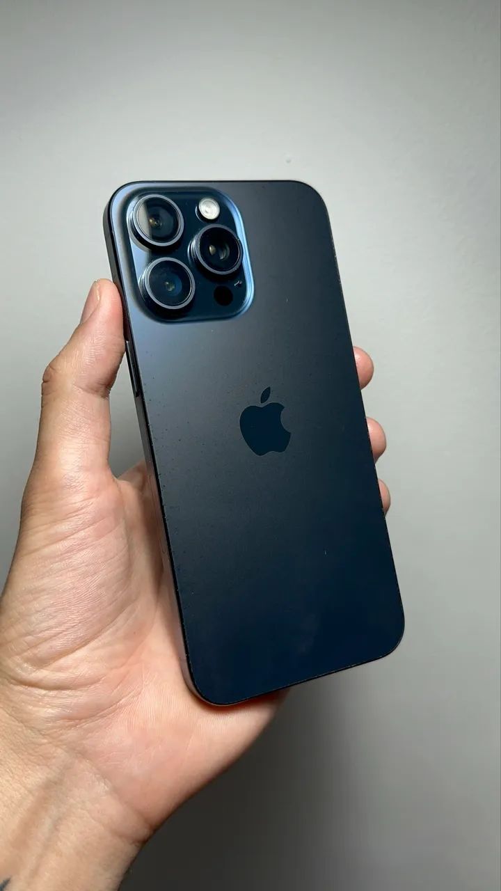 iPhone 15 Pro Max - Foto 2
