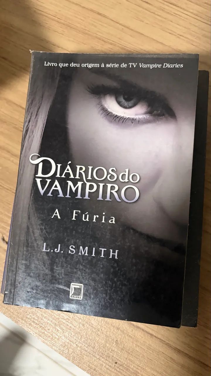Vendem-se livros - Foto 2
