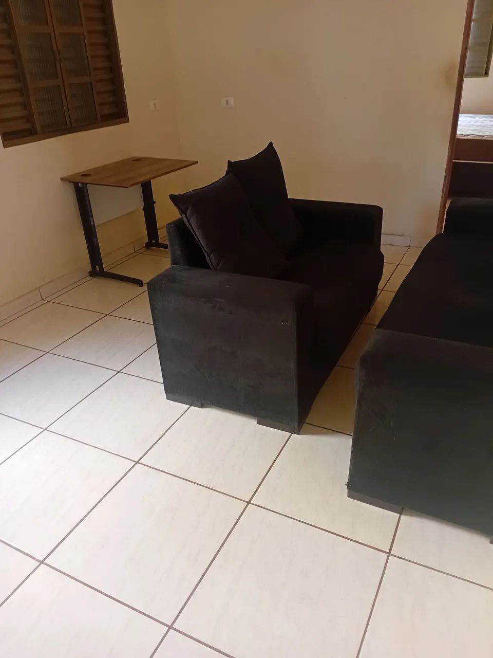 Sofá simples - Foto 2