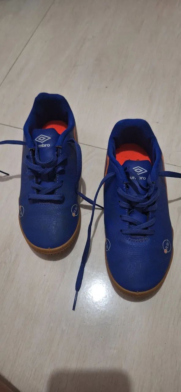 Chuteira infantil Umbro N34 - Calçados Esportivos - Parque São