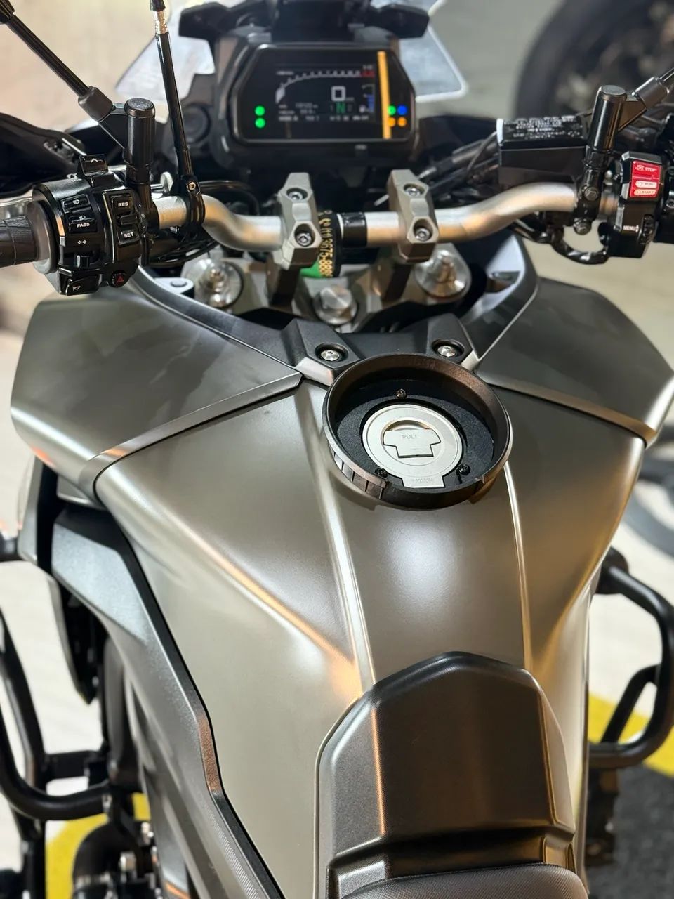 Kawasaki Zx-6r 636cc 2022 - 1497979694 | OLX