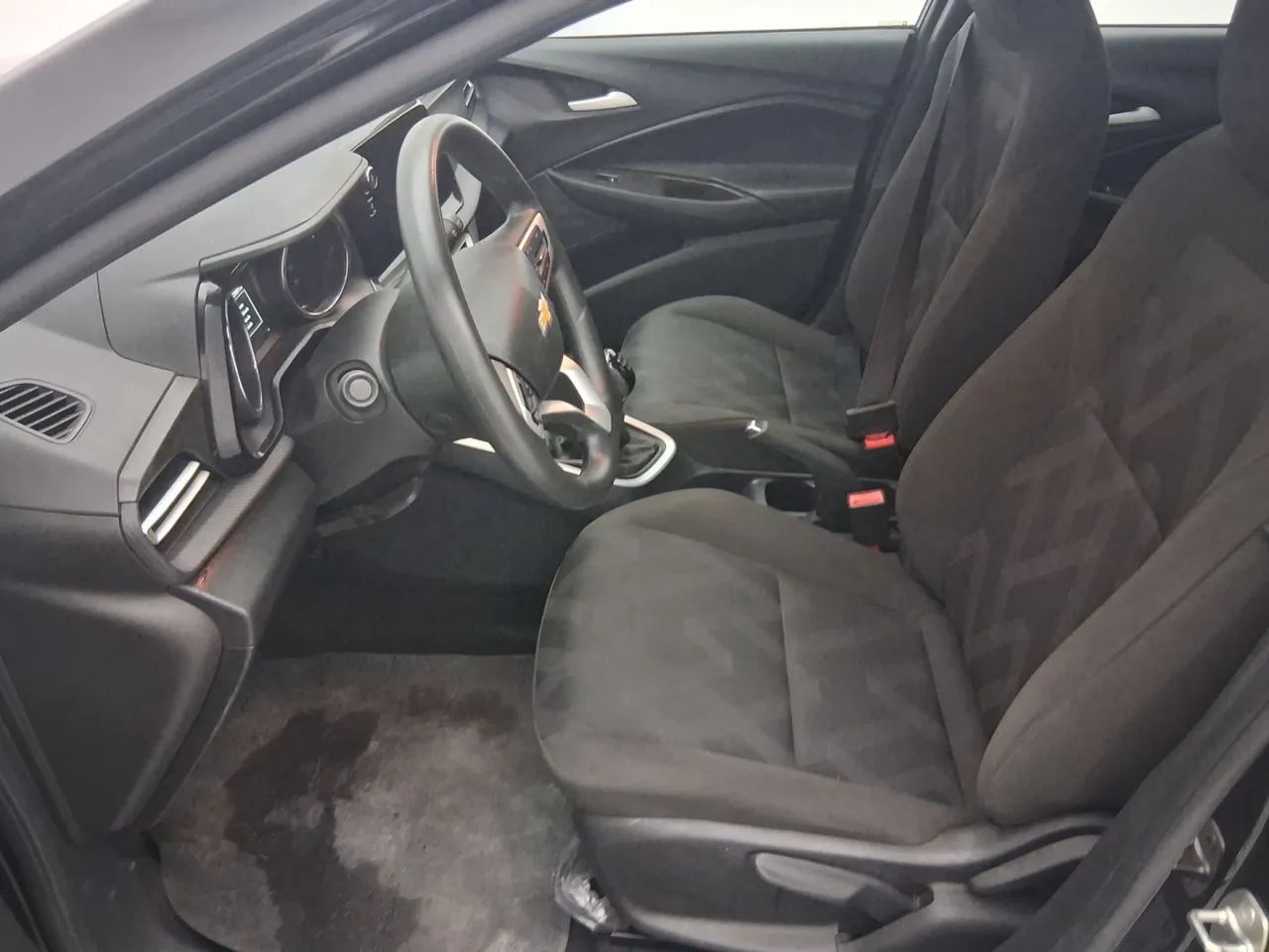 Chevrolet Onix Activ 1.4 8V Flex Aut. 4P, foto 17 de 18