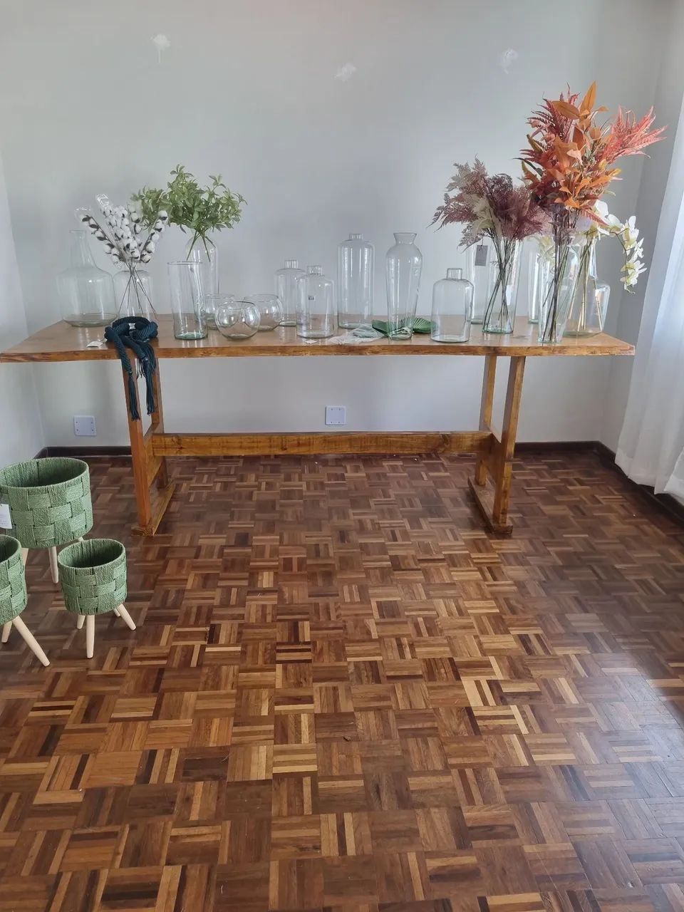 Mesa Rustica Artesanal de Madeira - Foto 4