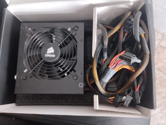 Fonte Corsair CX600 600W 80 Plus Bronze - Testada e Funcional - Foto 4