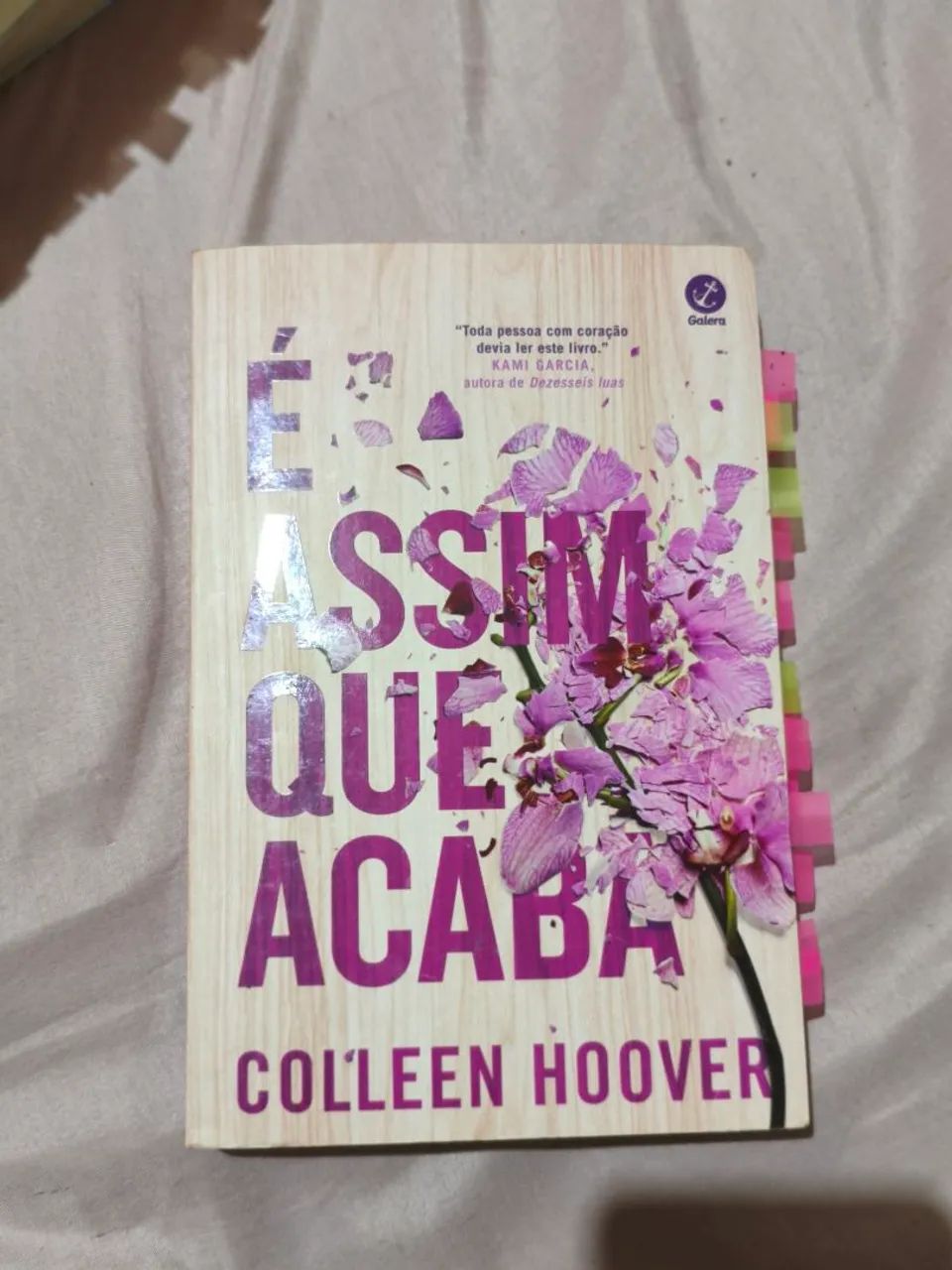 Livros collen hover  - Foto 2