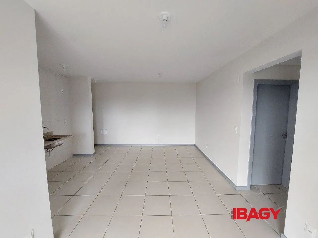 Excelente Apartamento 2 dormitório(s) em Centro - São José - Foto 4
