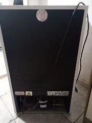 Vendo frigobar Midea  - Foto 3
