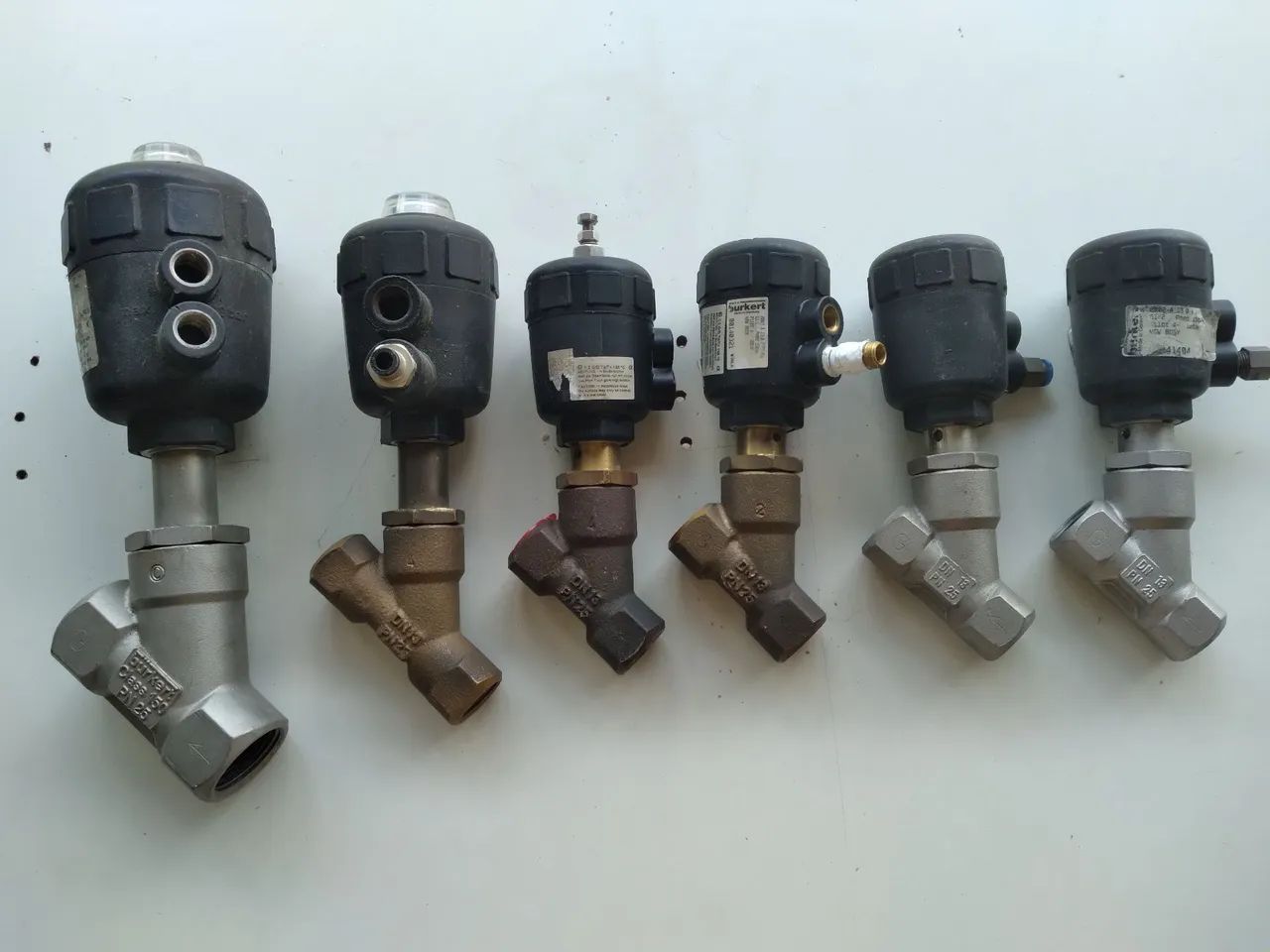 6 VALVULAS ANGULAR BURKERT