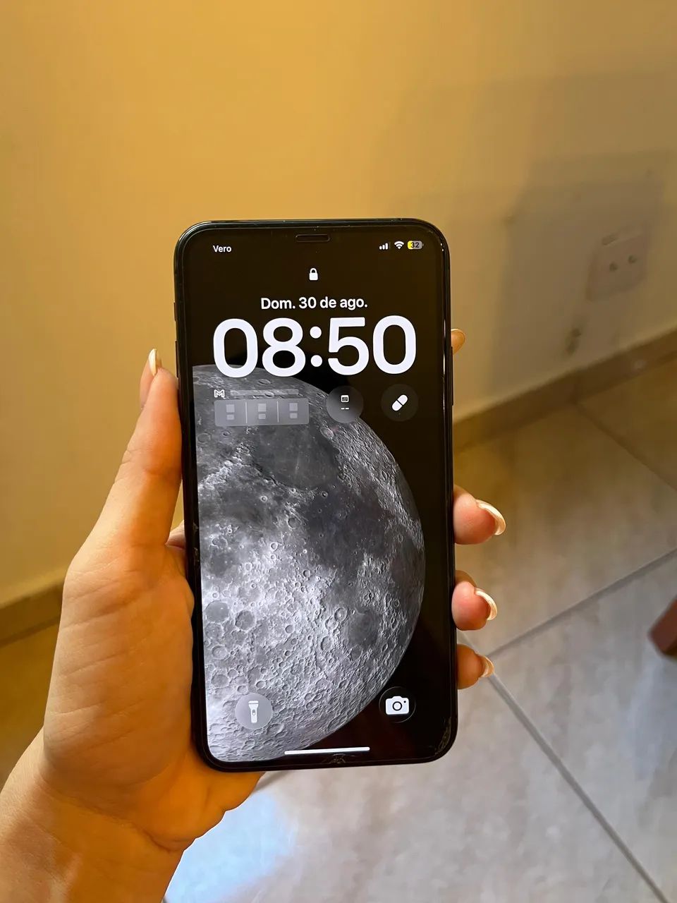 IPHONE 11 PRO MAX MUITO CONSERVADO 