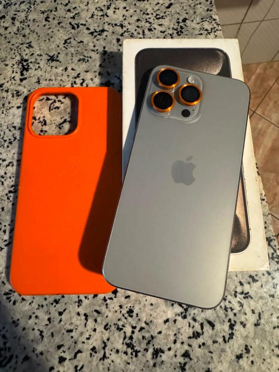 IPHONE 12 pro max 256gb - Celulares e Smartphones - Copacabana