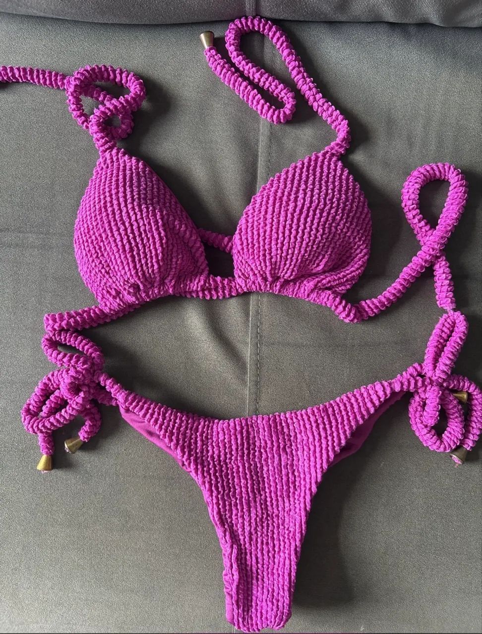 Biquíni roxo novo com empina bumbum