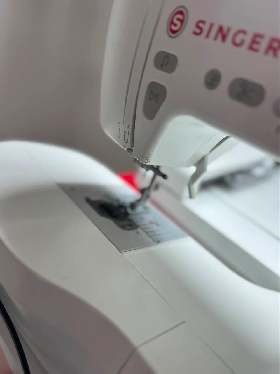 Máquina de Bordado e Costura Singer SE9185 - Nova, sem uso  - Foto 3
