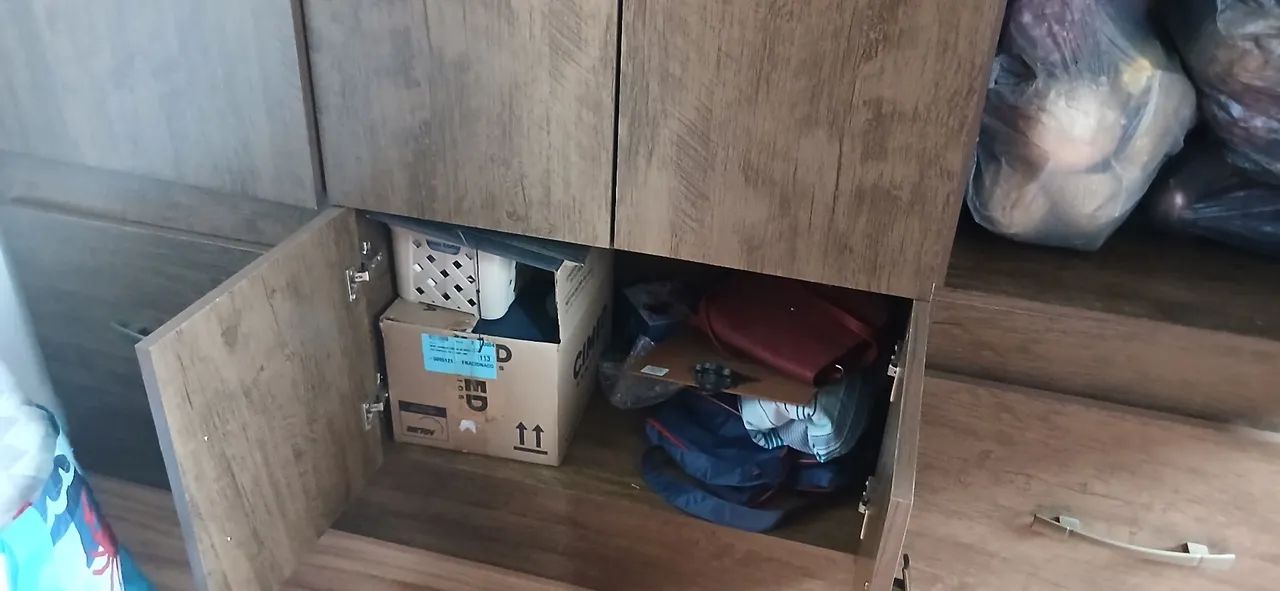 Guarda-roupa 4 portas - Foto 4