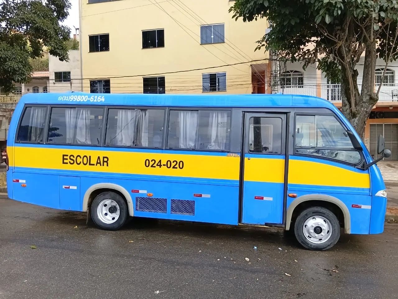 Vende-se Microônibus - Foto 2