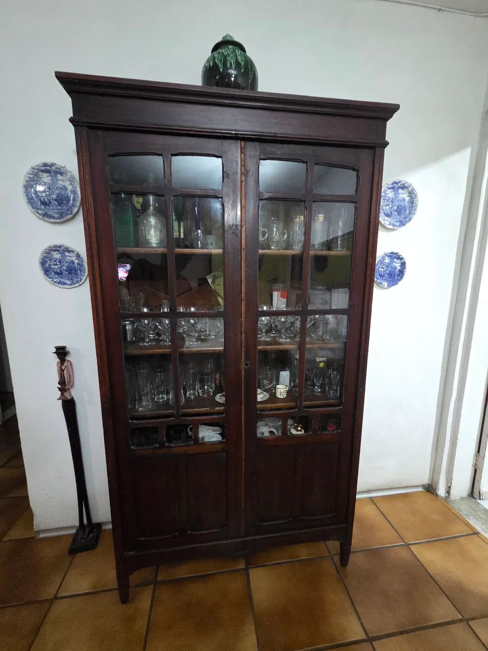 Vendo Antiguidades ( Moveis )