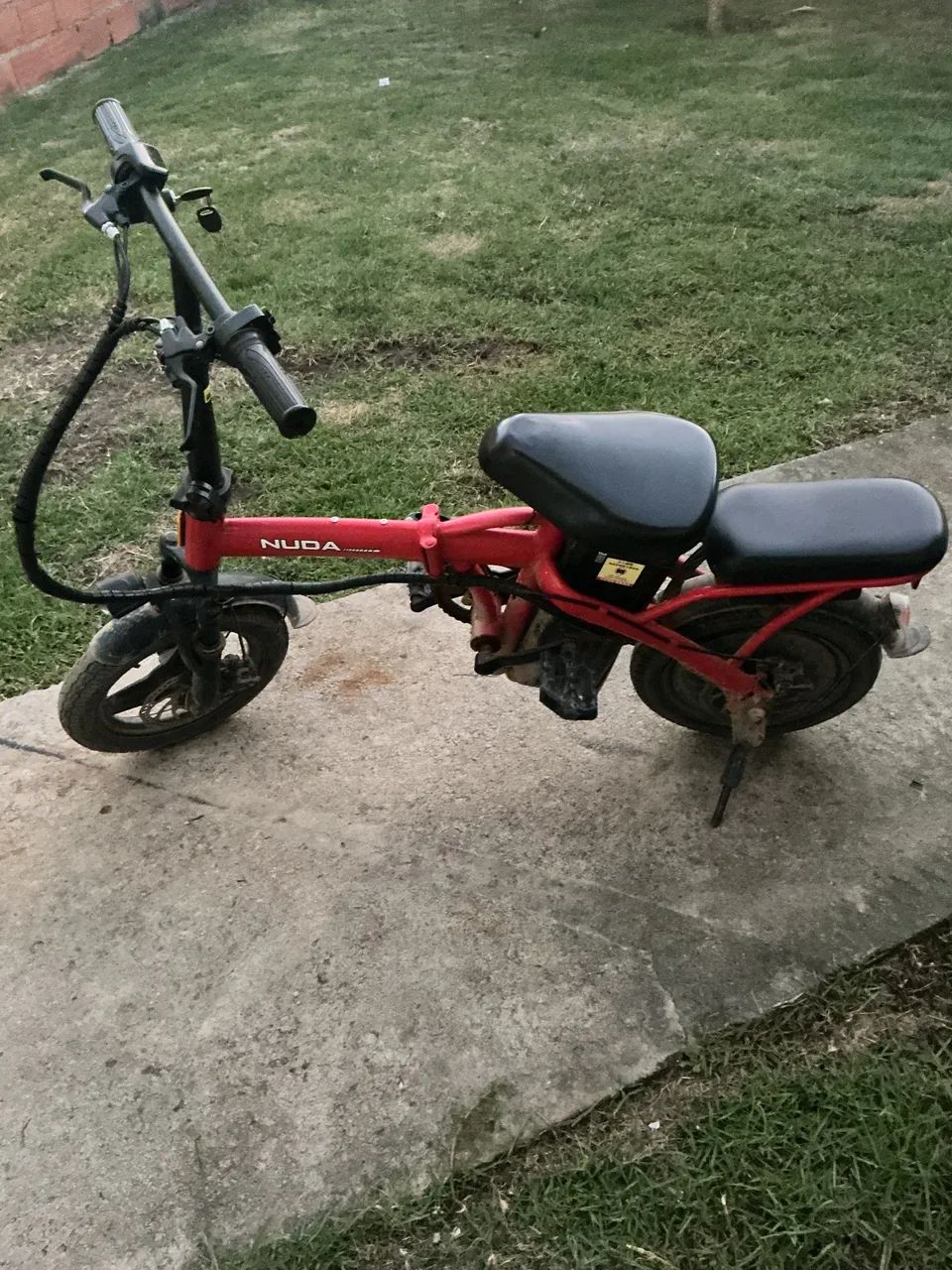 VENDE-SE BICICLETA ELÉTRICA 