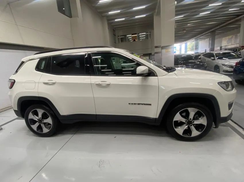 Jeep Compass Longitude 2.0 4X2 Flex 16V Aut. 2018 - Foto 5