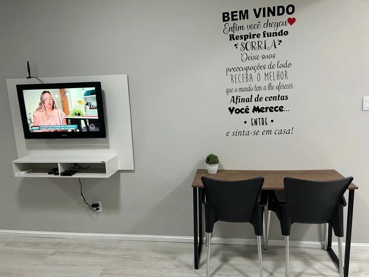 Studio Mobiliado e Reformado no Centro de Florianópolis | Direto com o Proprietário - Foto 2