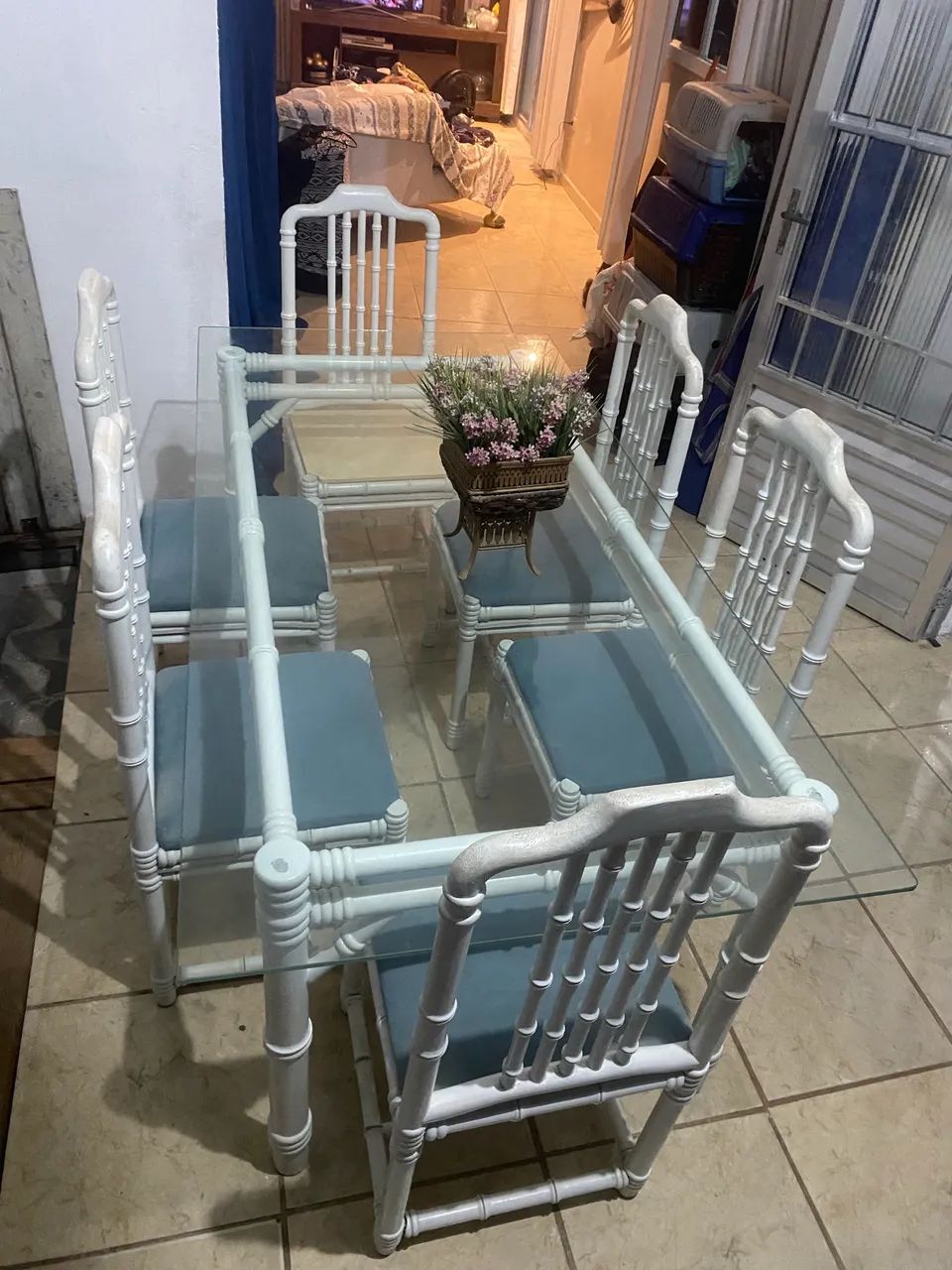 Mesa de jantar com cadeiras - 6 lugares  - Foto 2