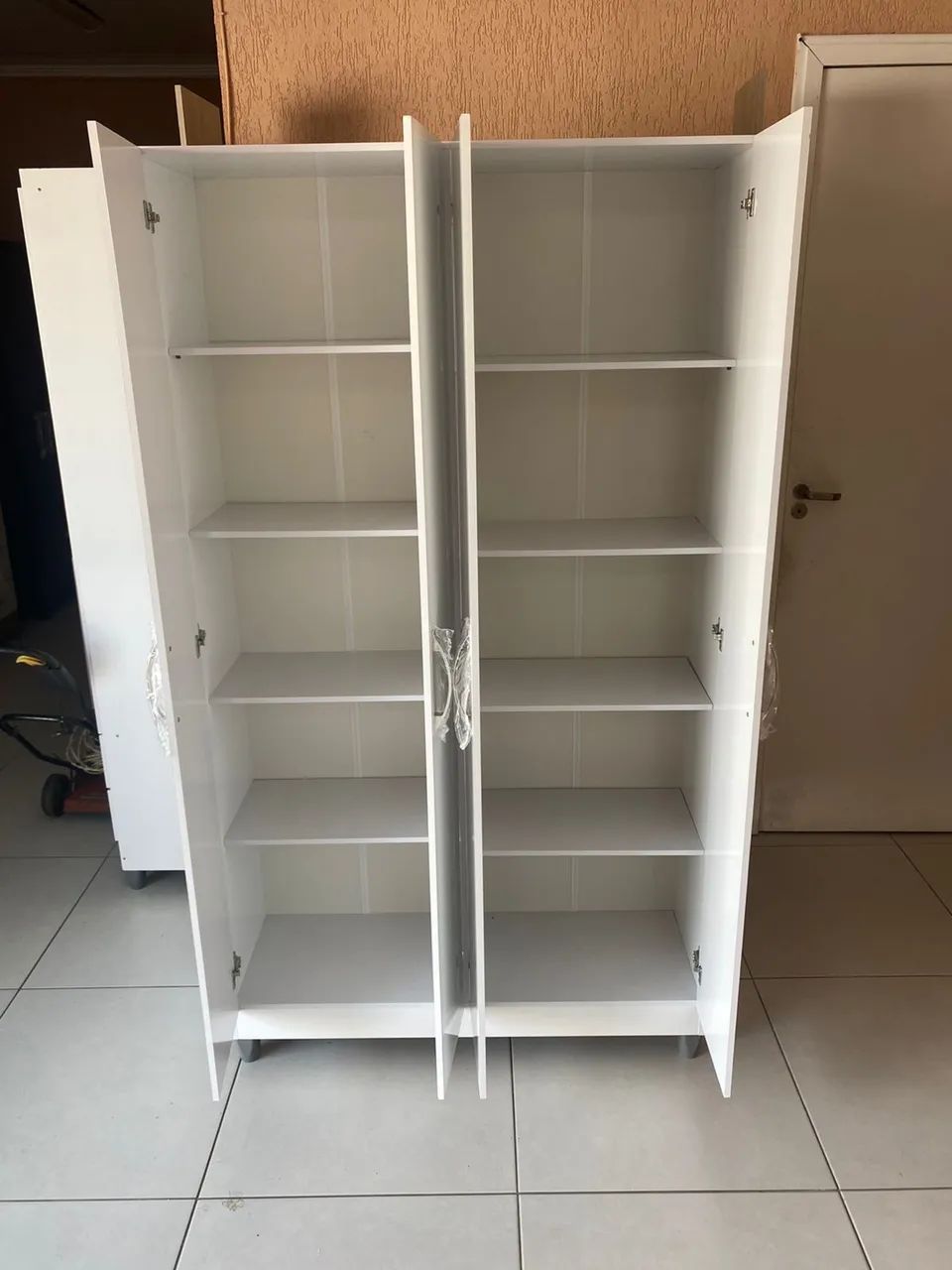 Multiuso branco 4 portas - entrego 