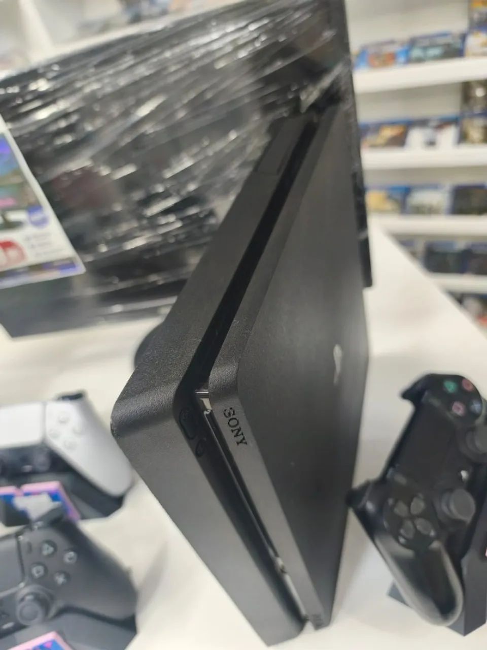 ? PS4 SLIM 1TB