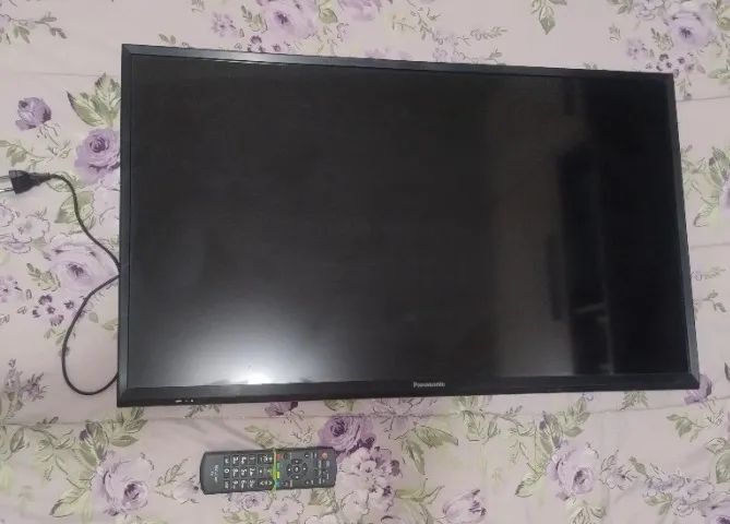 Tv 32 polegadas Panasonic (não é smart)