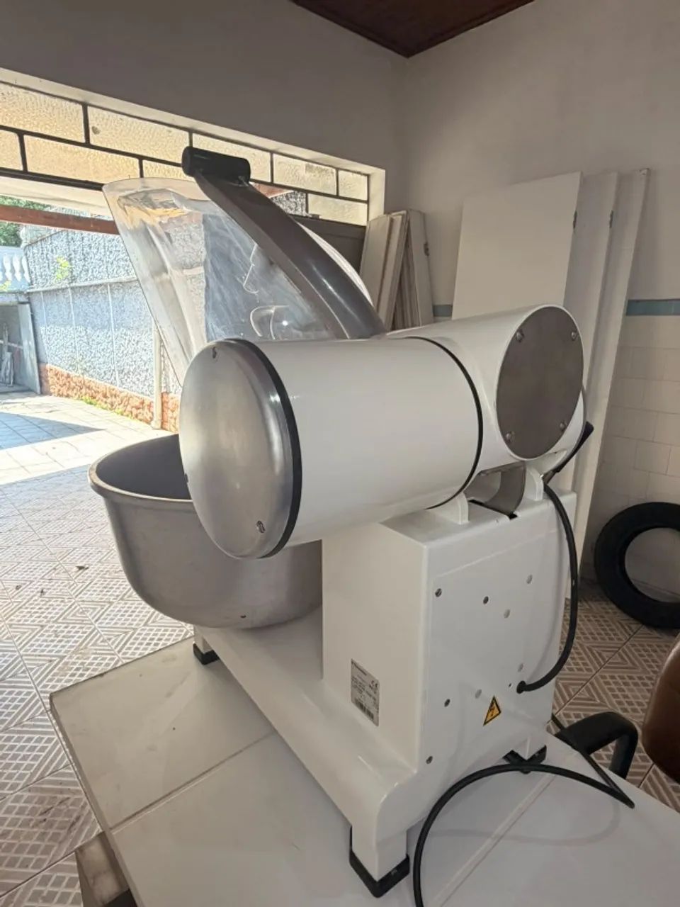 AMASSADEIRA ELECTROLUX BPO45 200-240V - Foto 2
