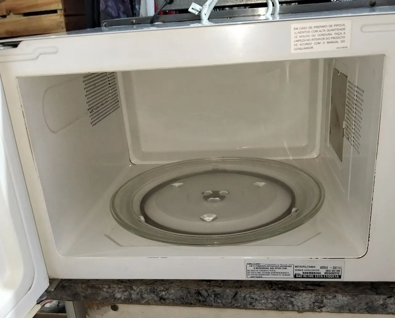 Micro-ondas Brastemp Maxi - 30 Litros - Funcionando Perfeitamente - Foto 4